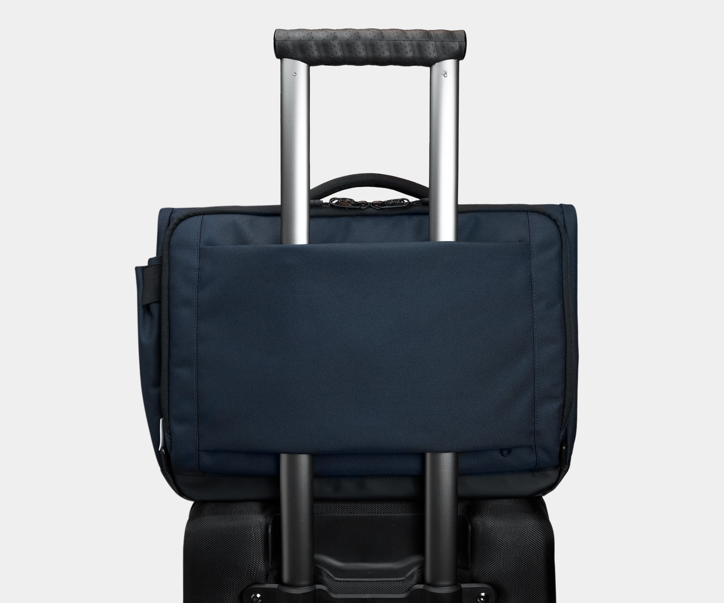 Commute Messenger Bag 2.0 - Image 14