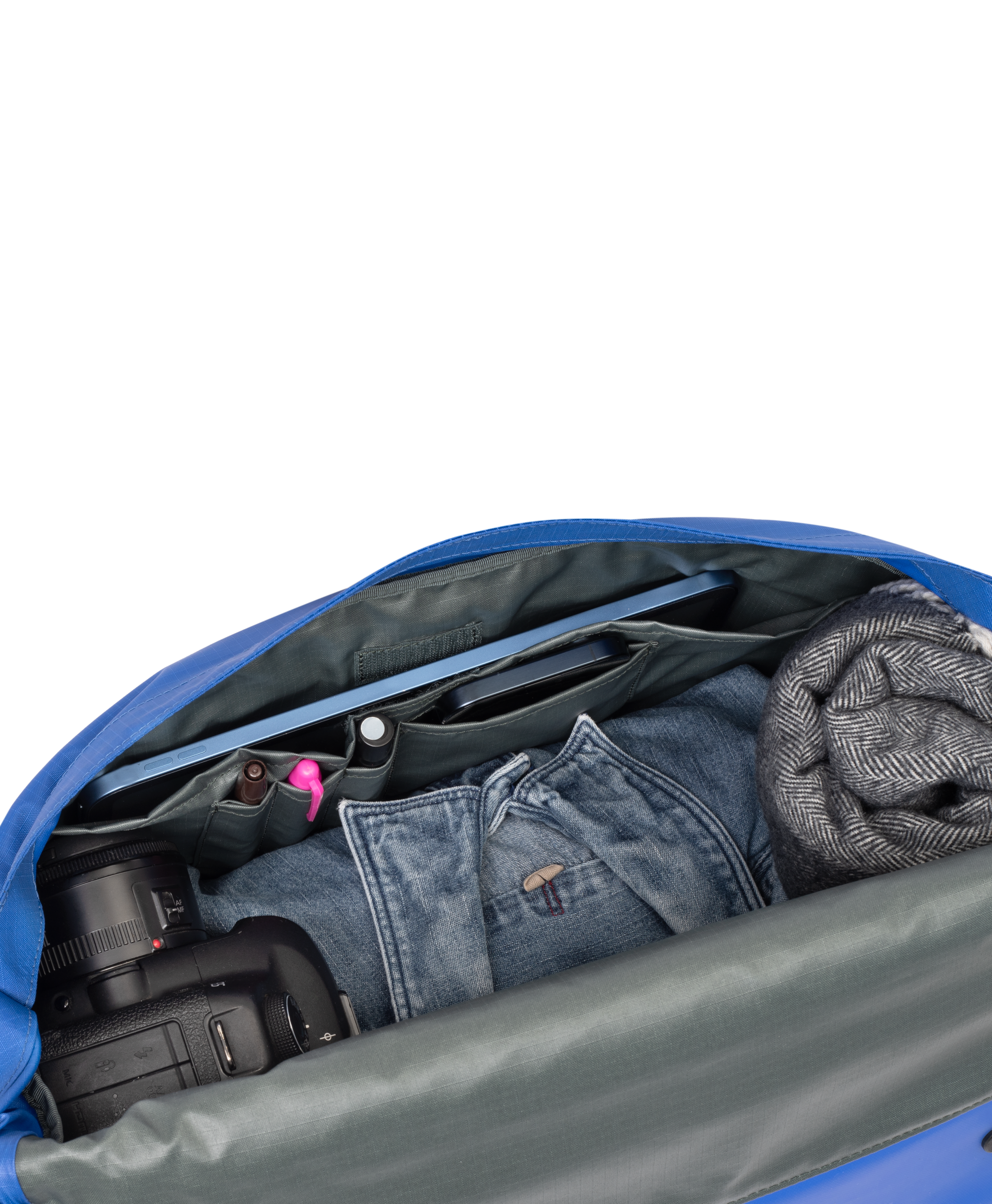 Stark Messenger Bag - Image 11